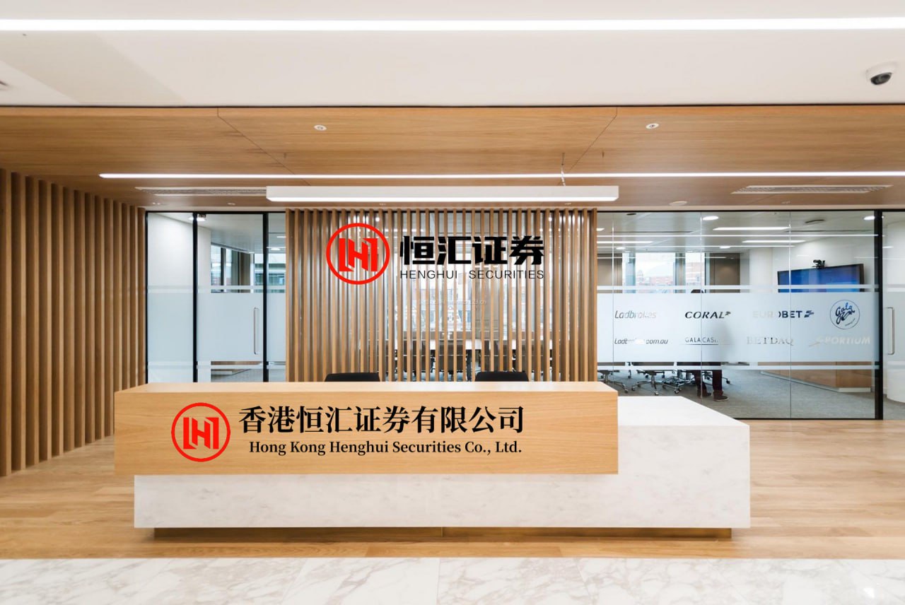 中金辰大官网 农村冰冰：让人深思的一段话：“你发现了吗，那保险如此之好，为何要推销？生娃是那般的美好，为何要鼓励？新能源如此的优良，为何要给予补助？那旺铺是如此的难得，为什么要转让？” 锣鼓喧天处，常藏着说不...